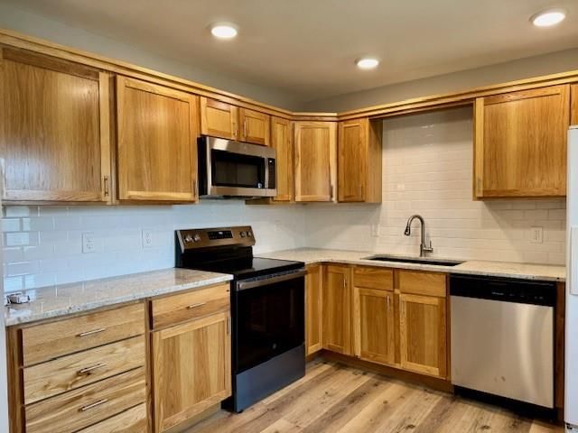 3835 N Denver Avenue — photo 11