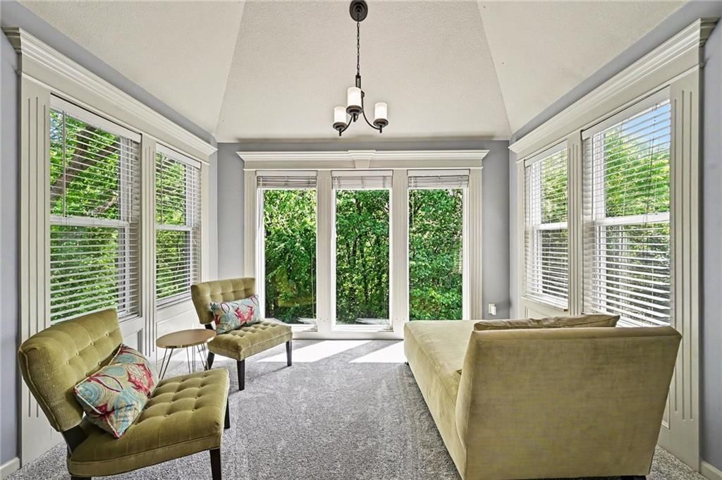 6730 Meyers Circle — photo 10