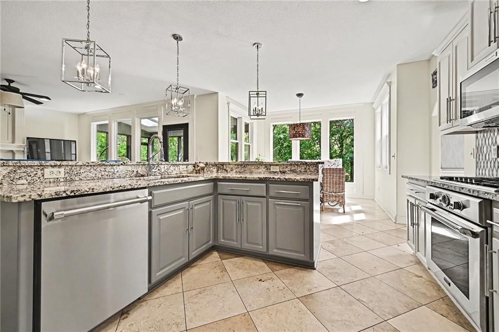6730 Meyers Circle — photo 16