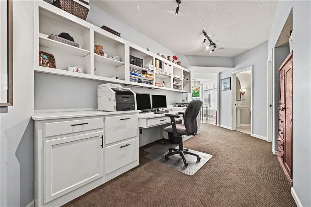 6730 Meyers Circle — photo 18