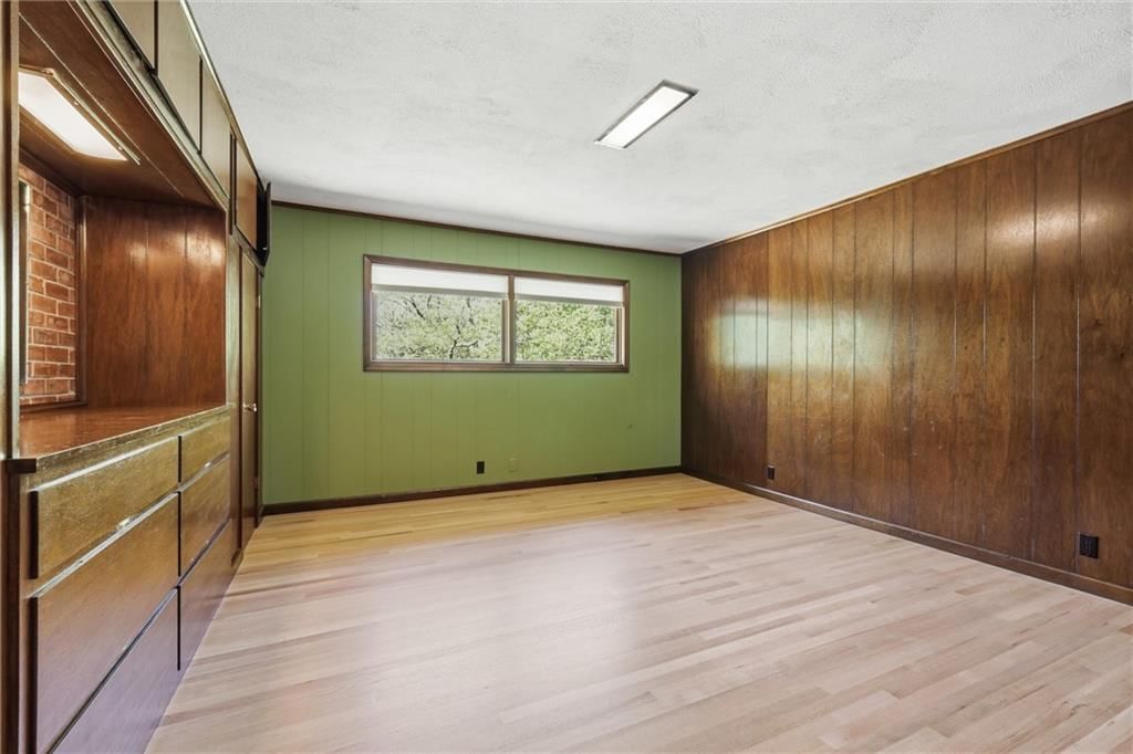 2400 Orchard Lane — photo 25