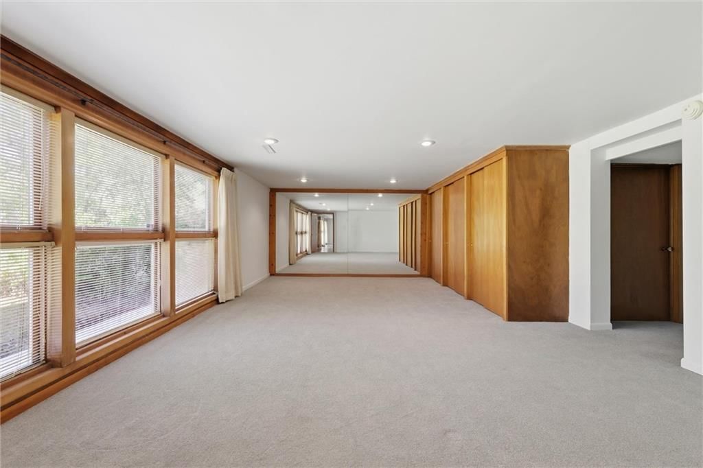 2400 Orchard Lane — photo 29