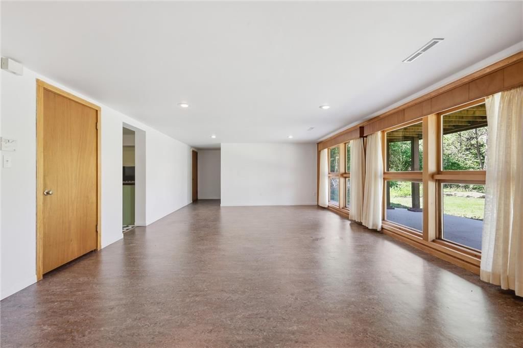 2400 Orchard Lane — photo 30