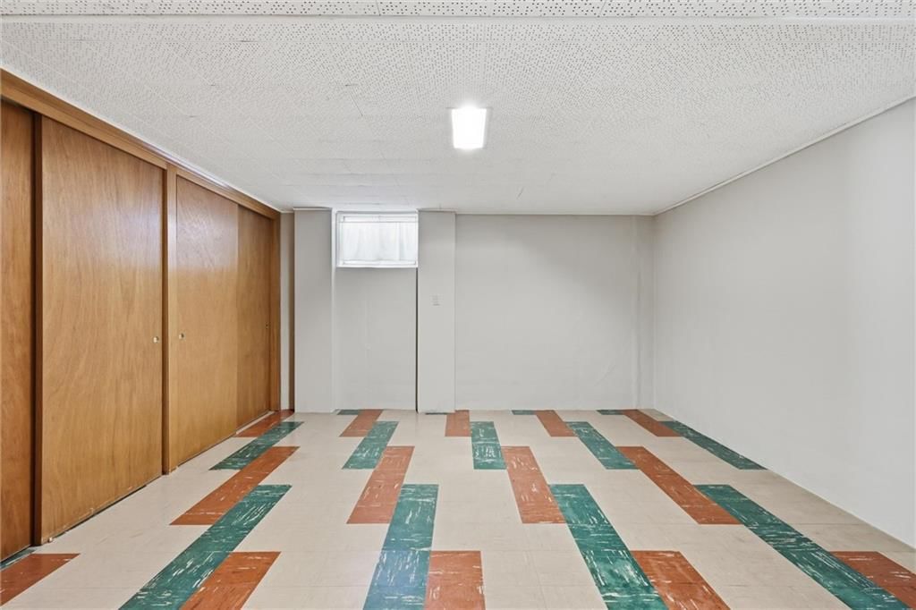 2400 Orchard Lane — photo 34