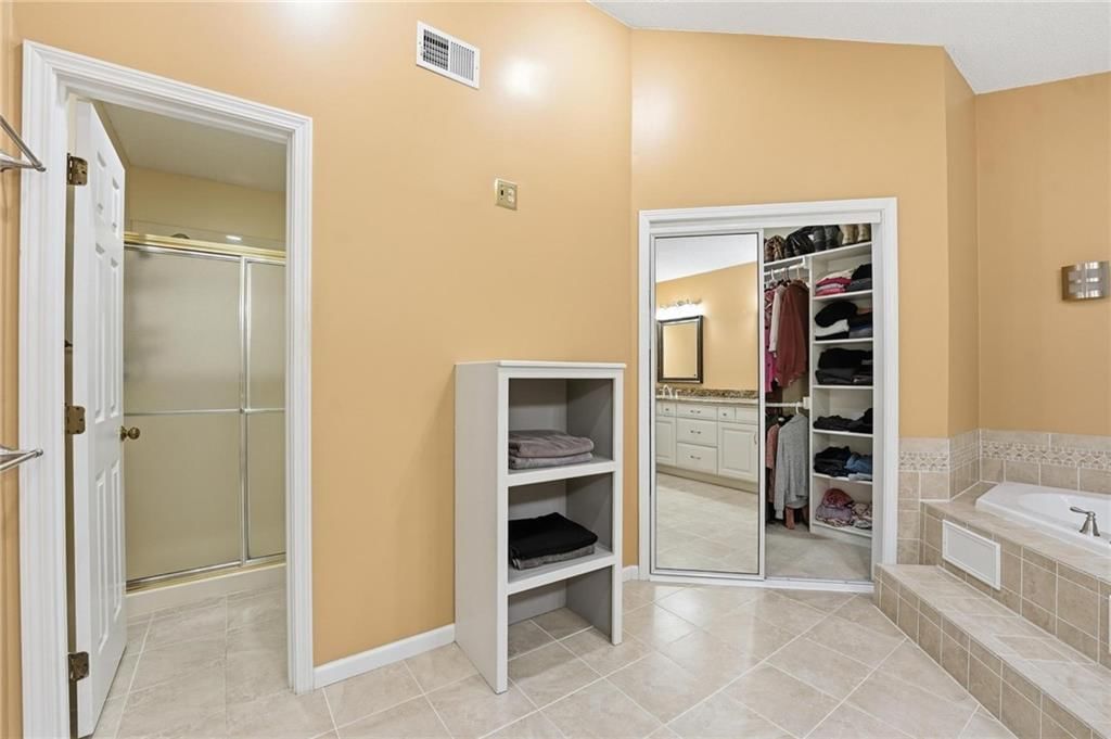 12402 Mastin Street — photo 32