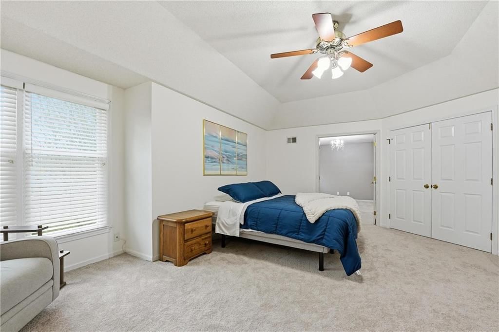 12402 Mastin Street — photo 37
