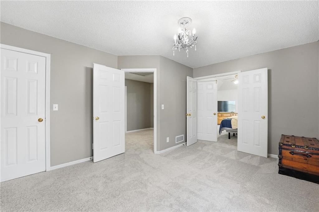 12402 Mastin Street — photo 38