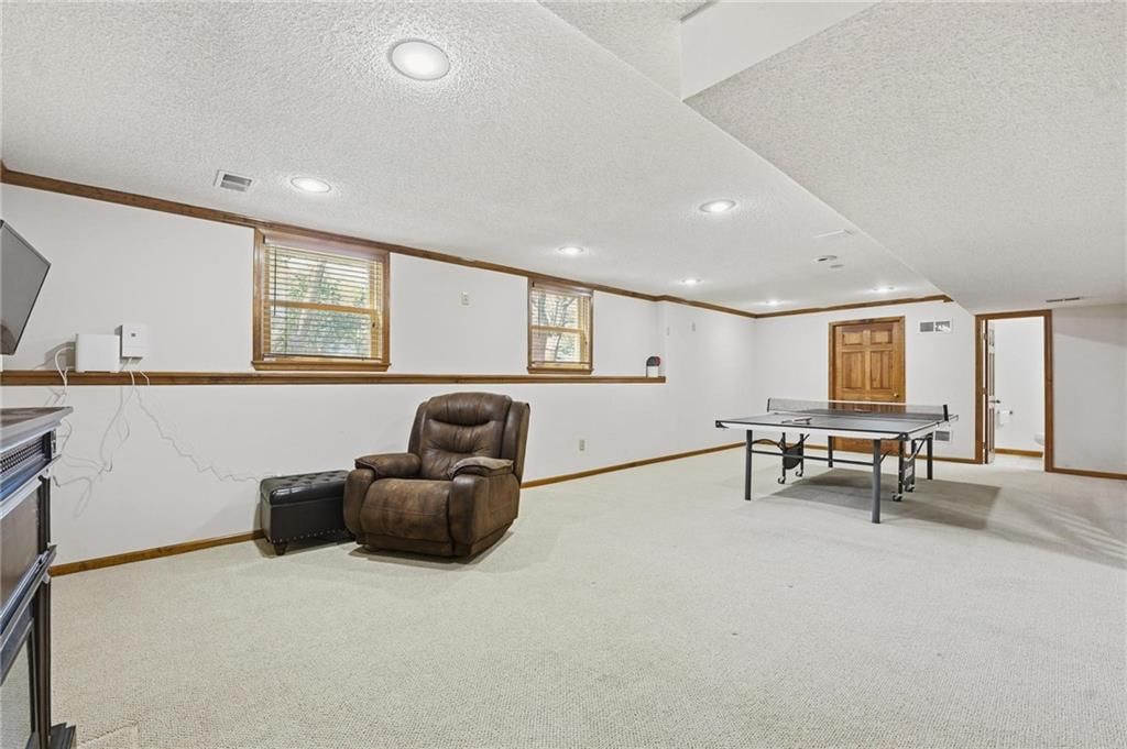 12402 Mastin Street — photo 54