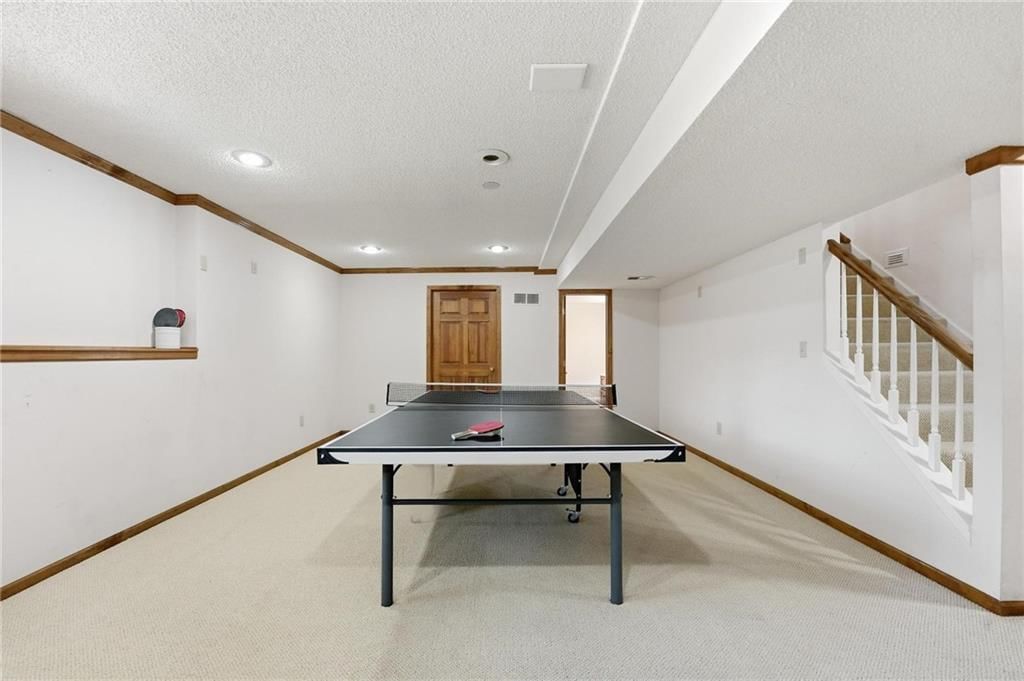 12402 Mastin Street — photo 57