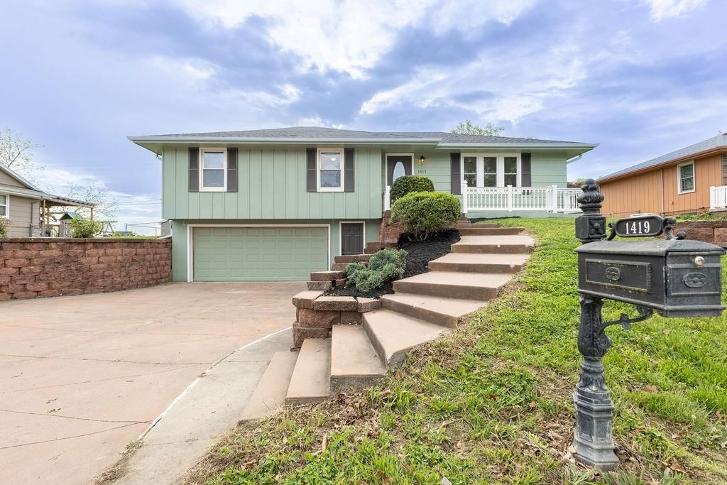 1419 Tamara Drive — photo 1