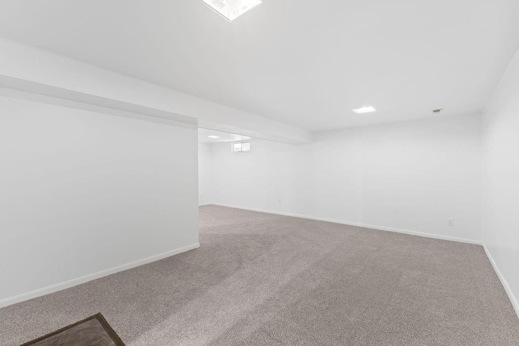 1419 Tamara Drive — photo 31