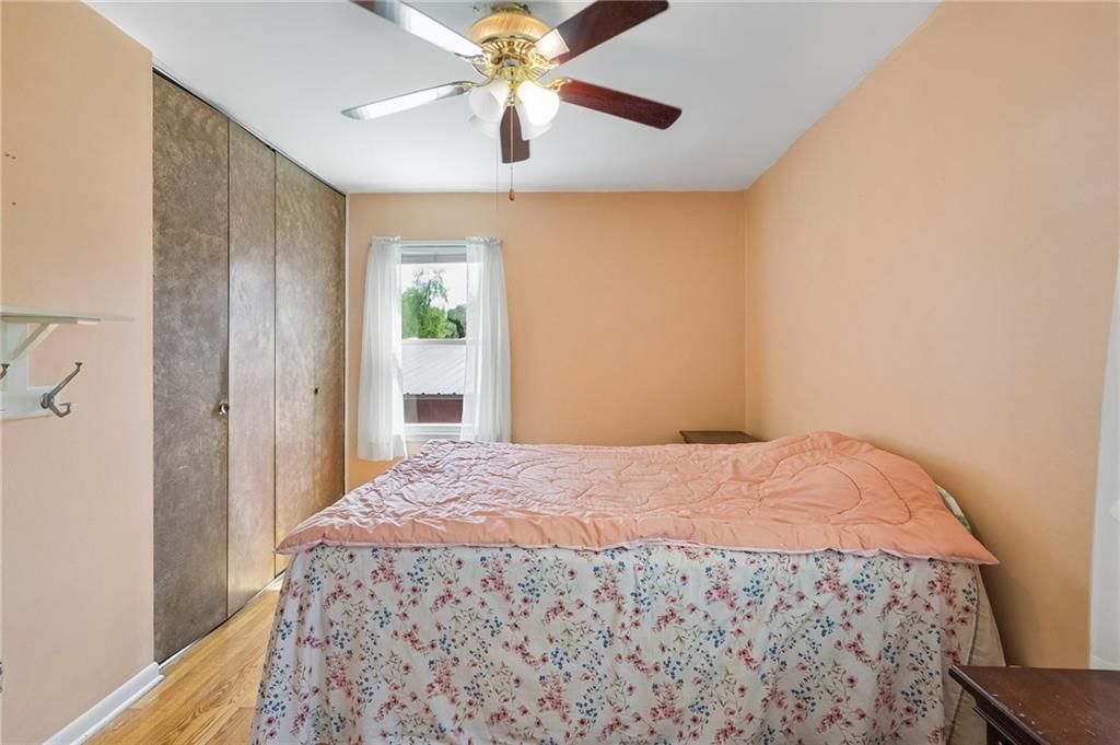 8412 England Street — photo 21