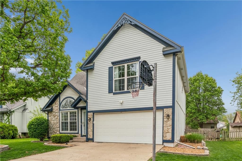 1440 N Lucy Montgomery Way — photo 3