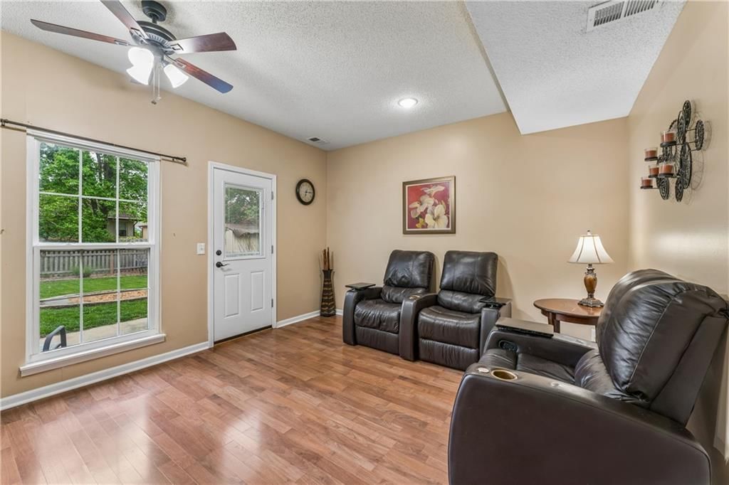1440 N Lucy Montgomery Way — photo 12