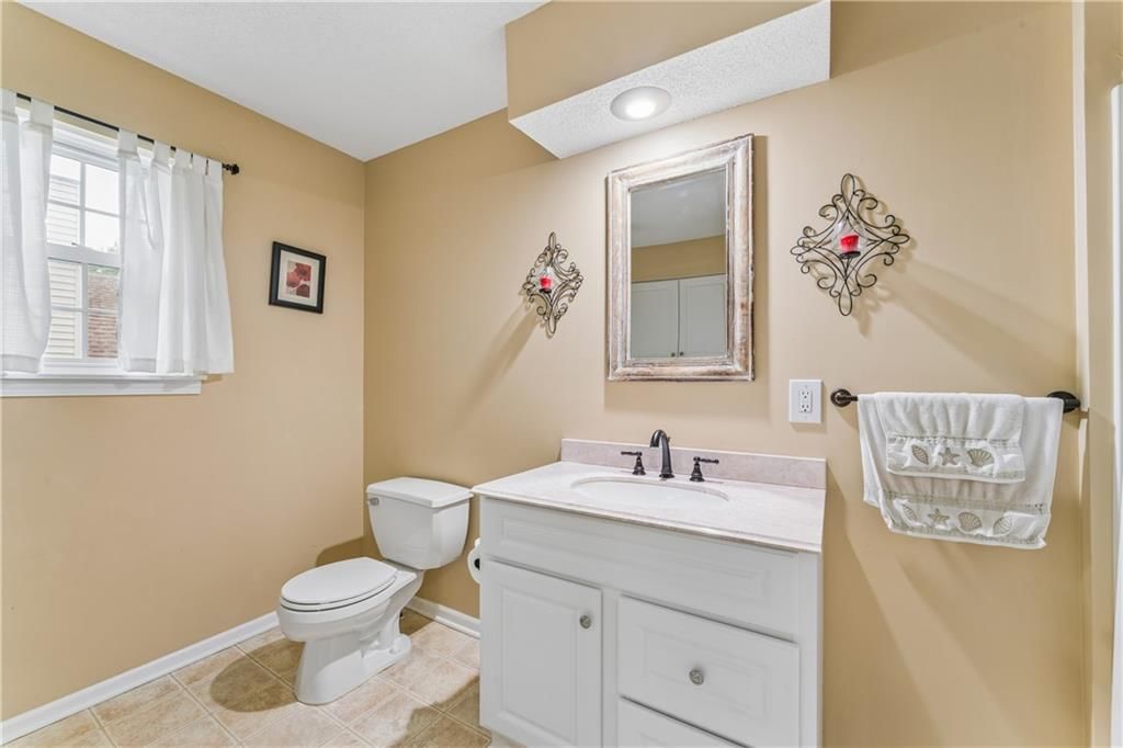 1440 N Lucy Montgomery Way — photo 26