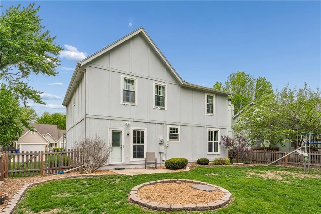 1440 N Lucy Montgomery Way — photo 34