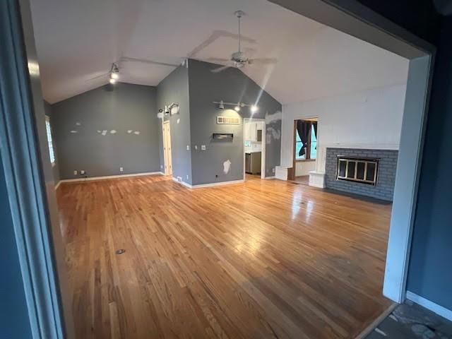 5607 W 98th Terrace — photo 2