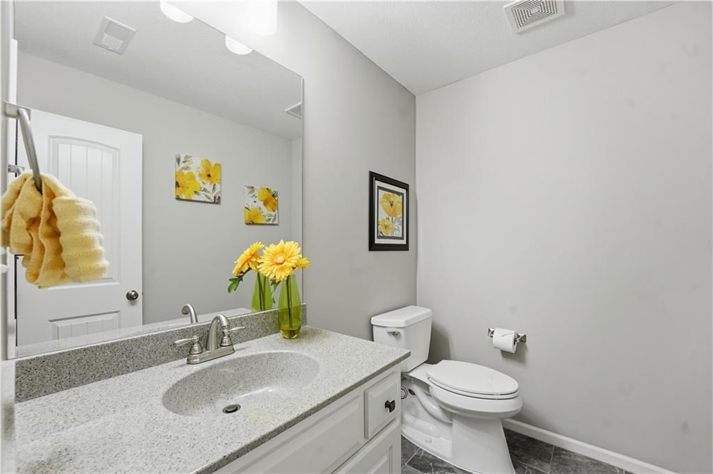 18933 W 168th Street — photo 45