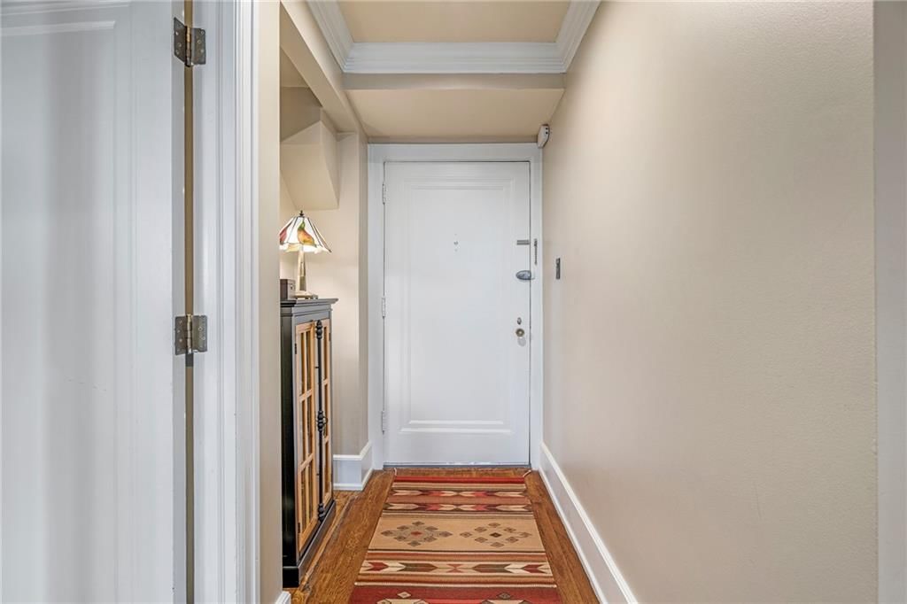 4618 Warwick Boulevard — photo 7