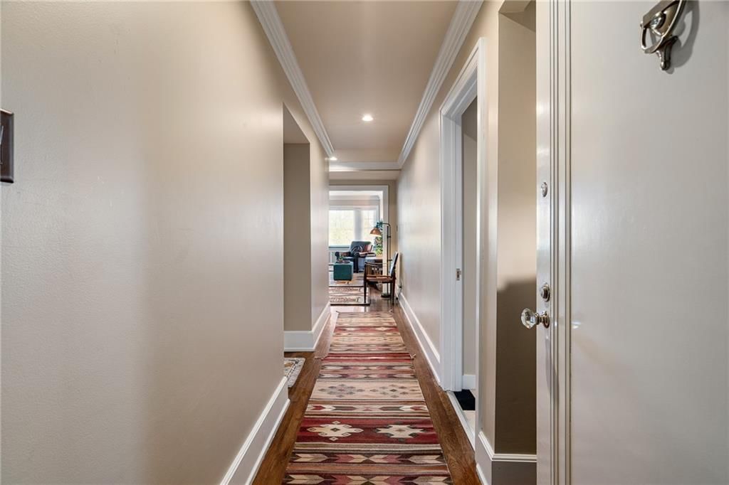 4618 Warwick Boulevard — photo 8