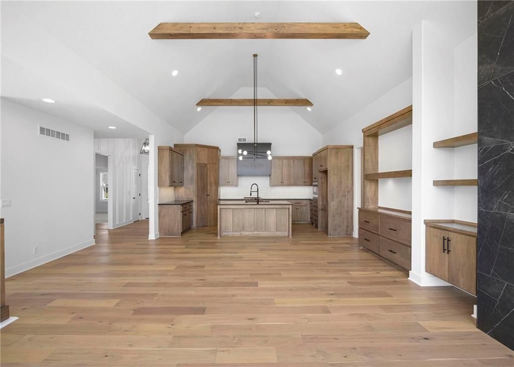 18625 Reinhardt Street — photo 13