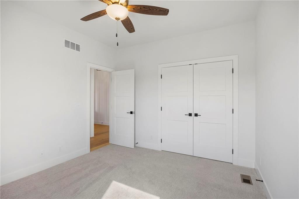18625 Reinhardt Street — photo 39