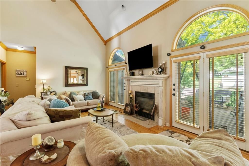 15733 Pine Circle — photo 7