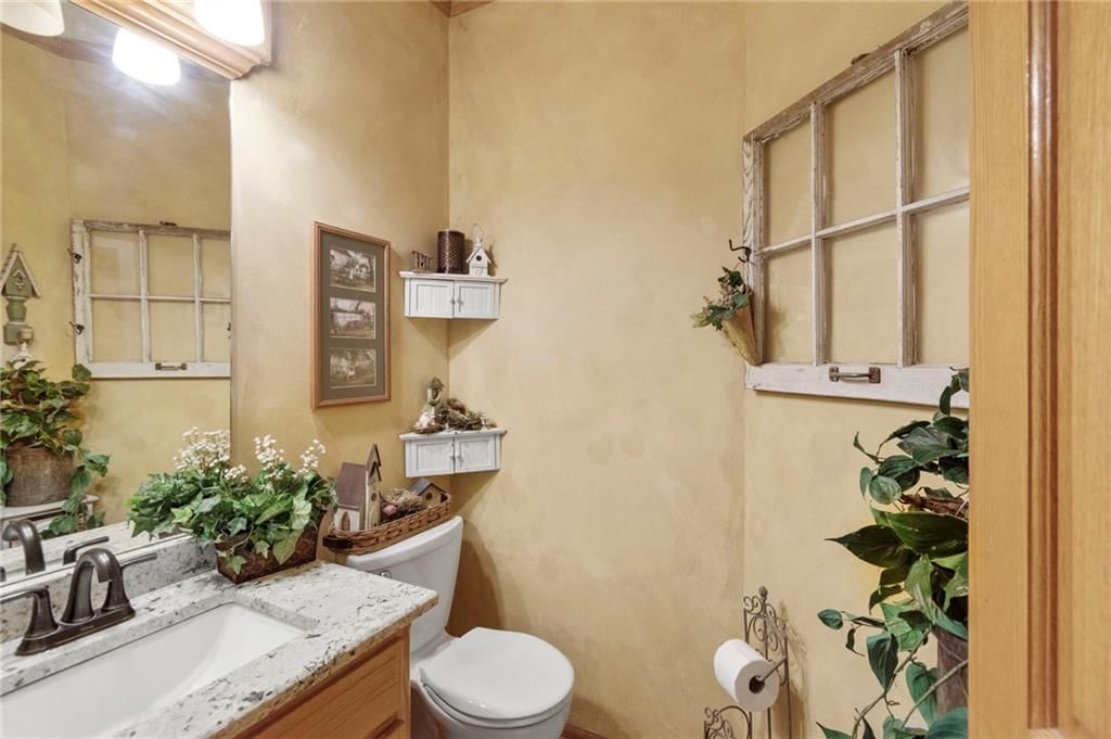 15733 Pine Circle — photo 14