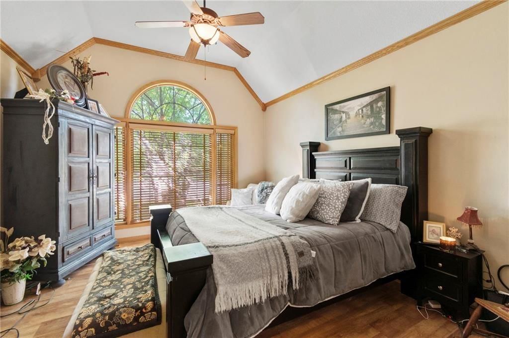 15733 Pine Circle — photo 16