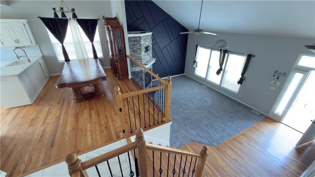 14912 Pine View Drive — photo 8