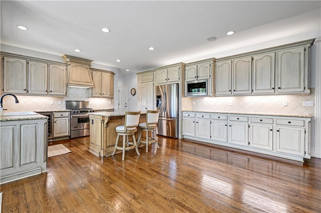5013 W 150TH Street — photo 18