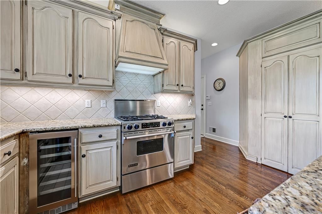 5013 W 150TH Street — photo 22