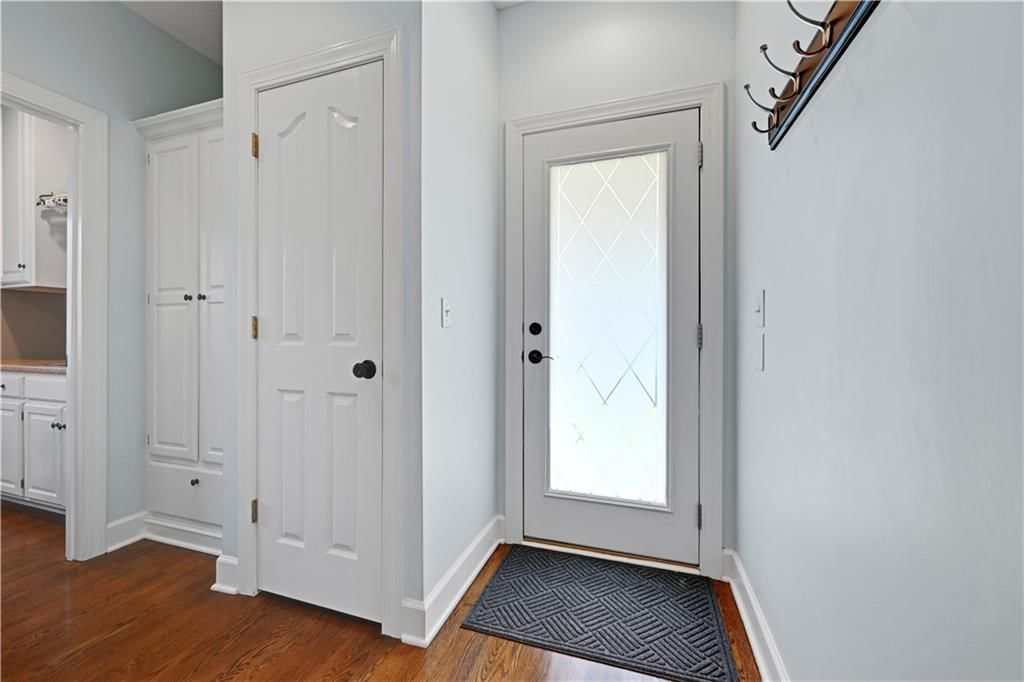 5013 W 150TH Street — photo 26