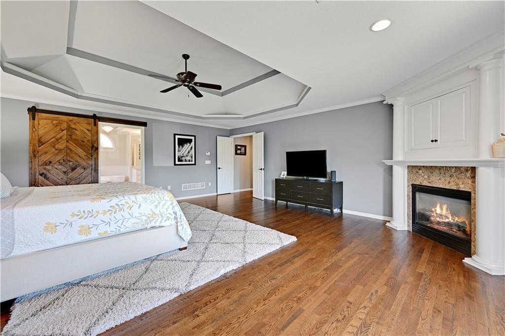 5013 W 150TH Street — photo 39