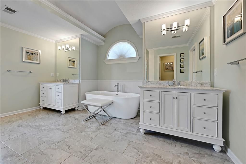 5013 W 150TH Street — photo 40