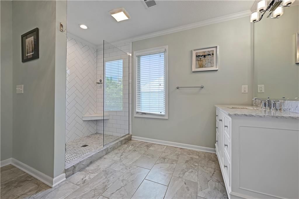 5013 W 150TH Street — photo 41