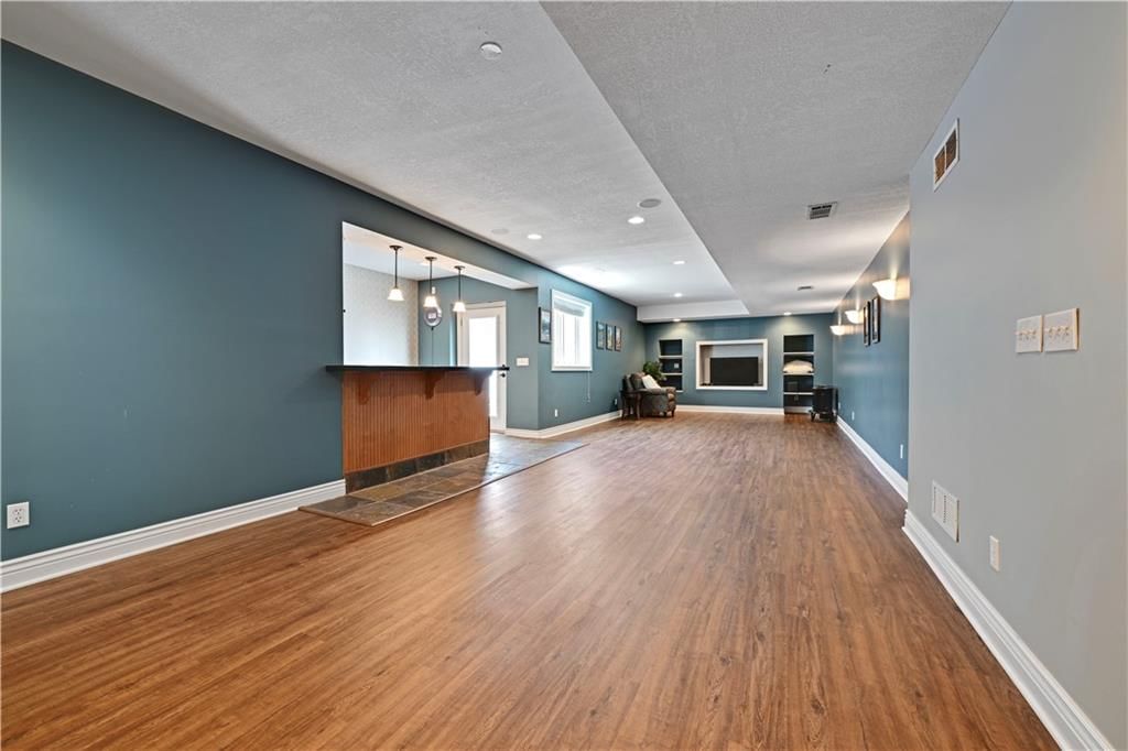 5013 W 150TH Street — photo 45
