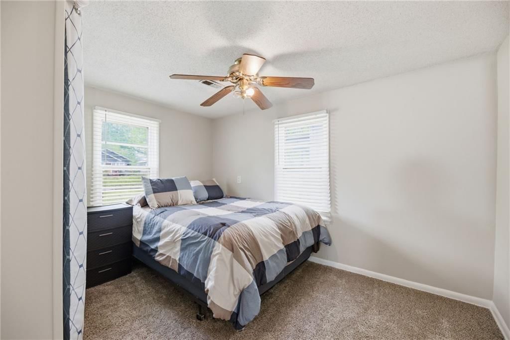 735 S Willow Street — photo 12