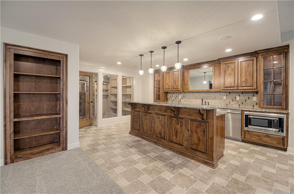 7055 NW Scenic Drive — photo 39