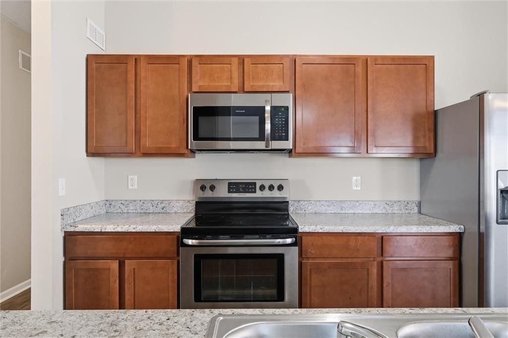 741 S Cherry Street — photo 9