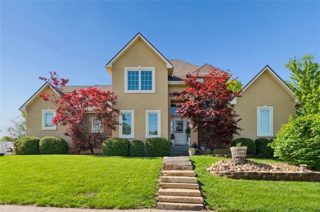 1011 Foxtail Drive, Grain Valley, MO