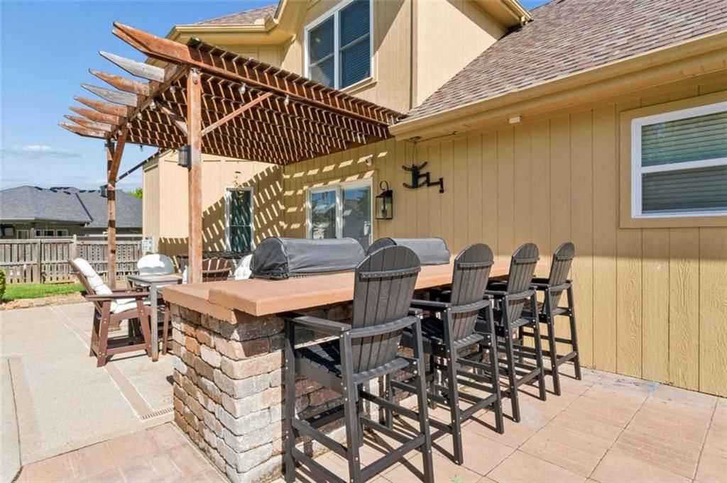 1011 Foxtail Drive — photo 9