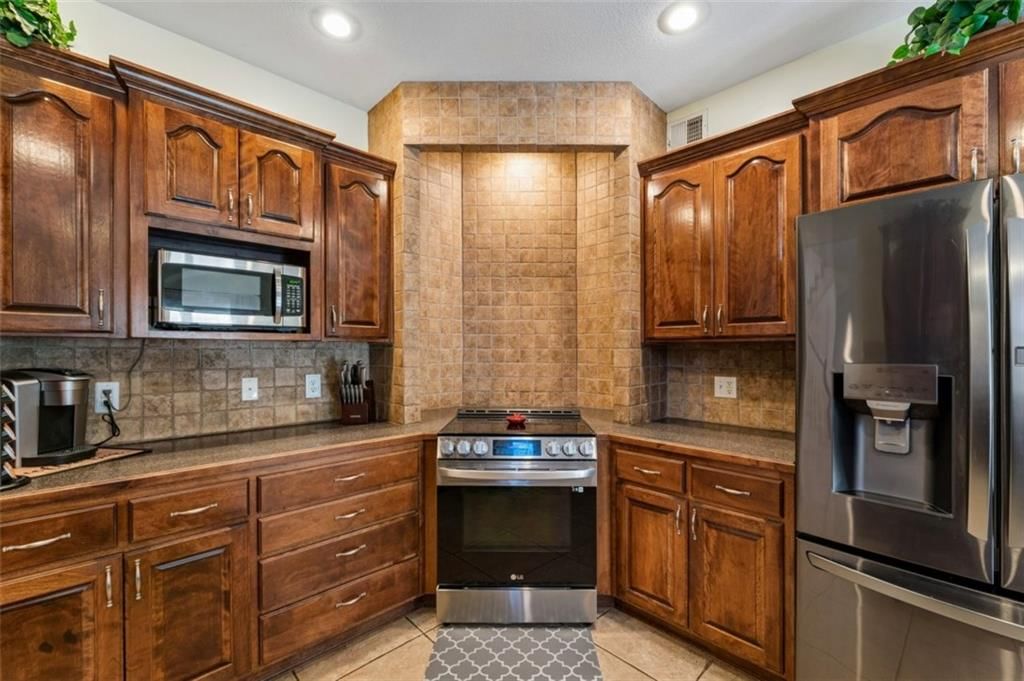1011 Foxtail Drive — photo 24