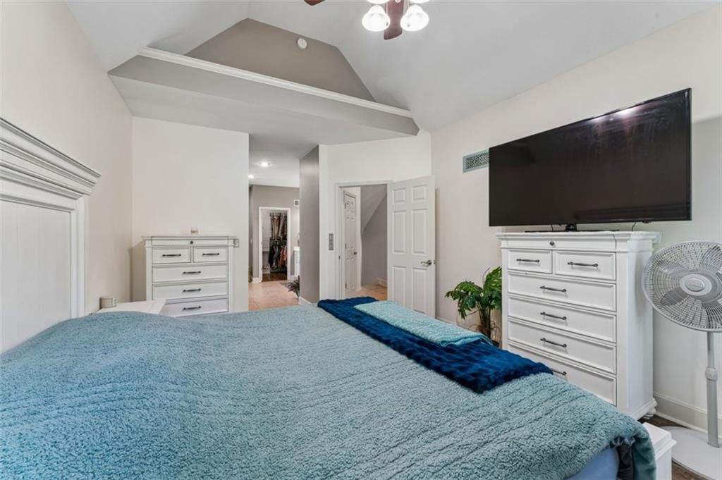 1011 Foxtail Drive — photo 31