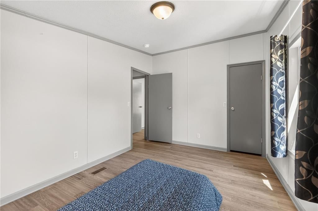 8205 E 255th Terrace — photo 11