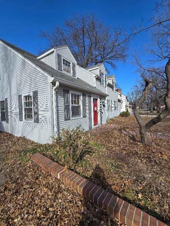 1625 SW Lakeside Drive — photo 21
