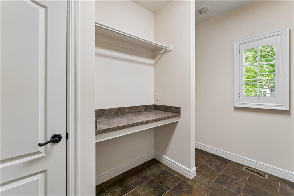 13917 Mastin Street — photo 31