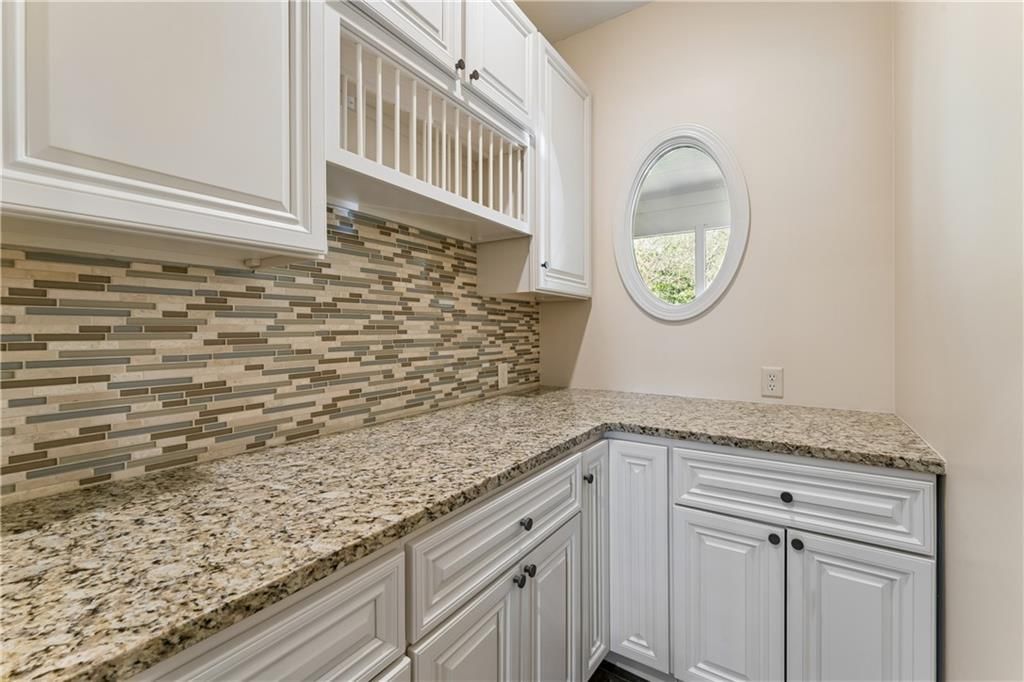 13917 Mastin Street — photo 32