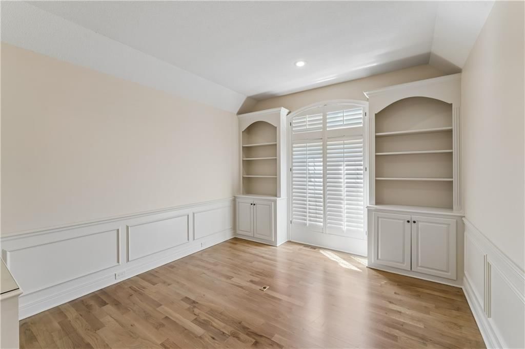 13917 Mastin Street — photo 34