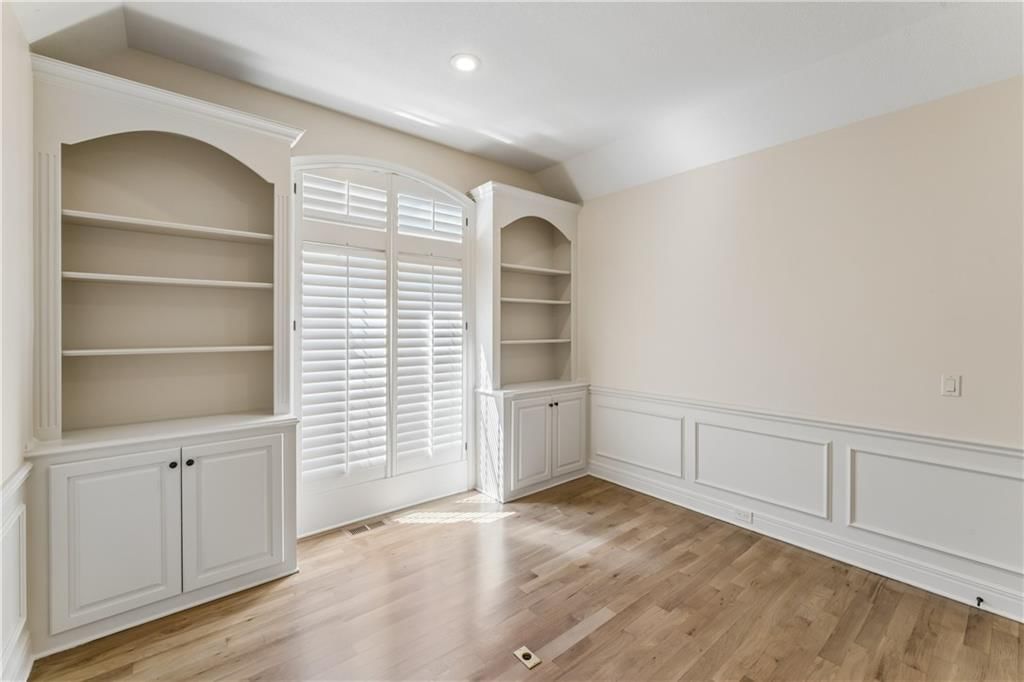 13917 Mastin Street — photo 35